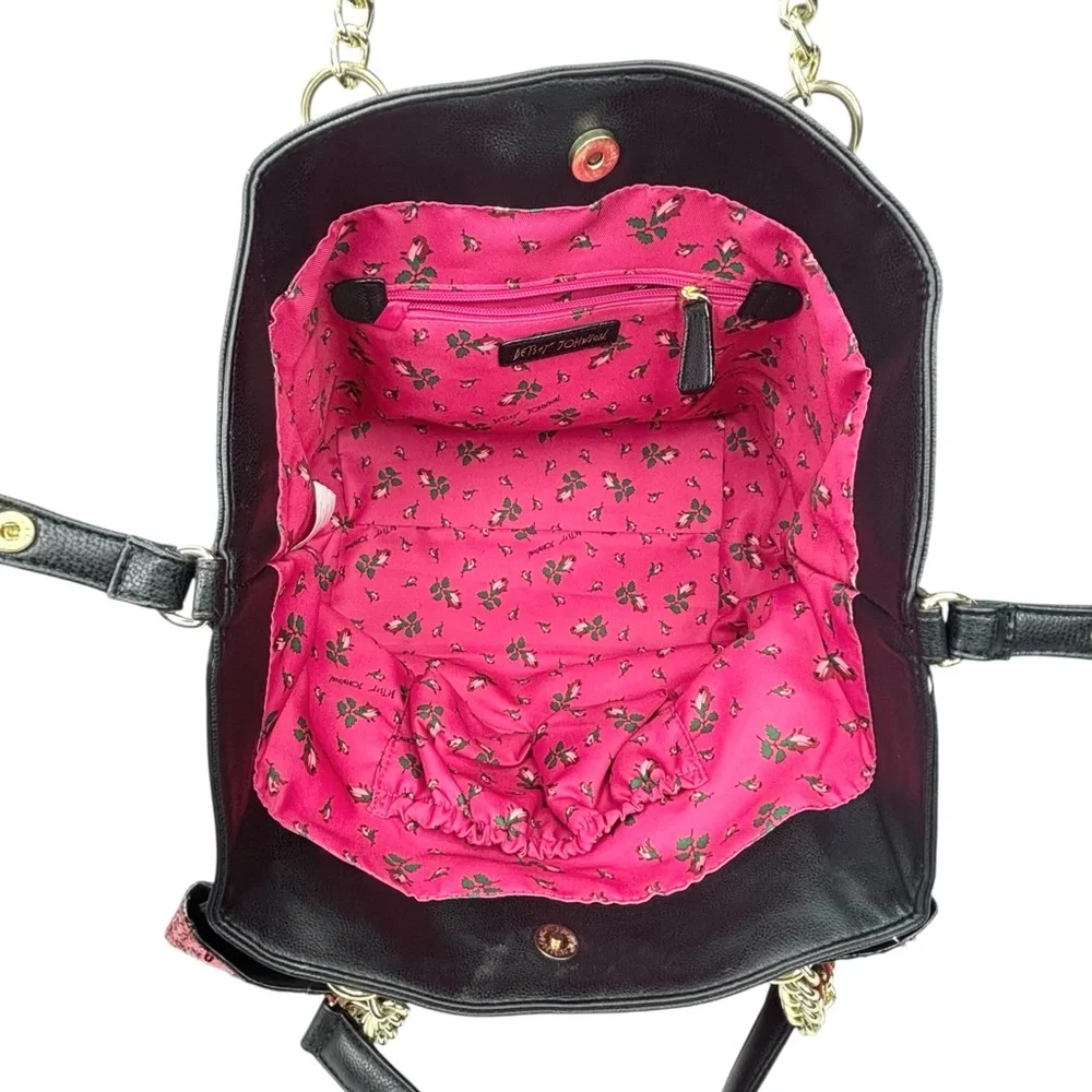 Betsey Johnson Black & White Stripe Red Sequin Glitter Bow Snap Close Tote Purse - Picture 8 of 13